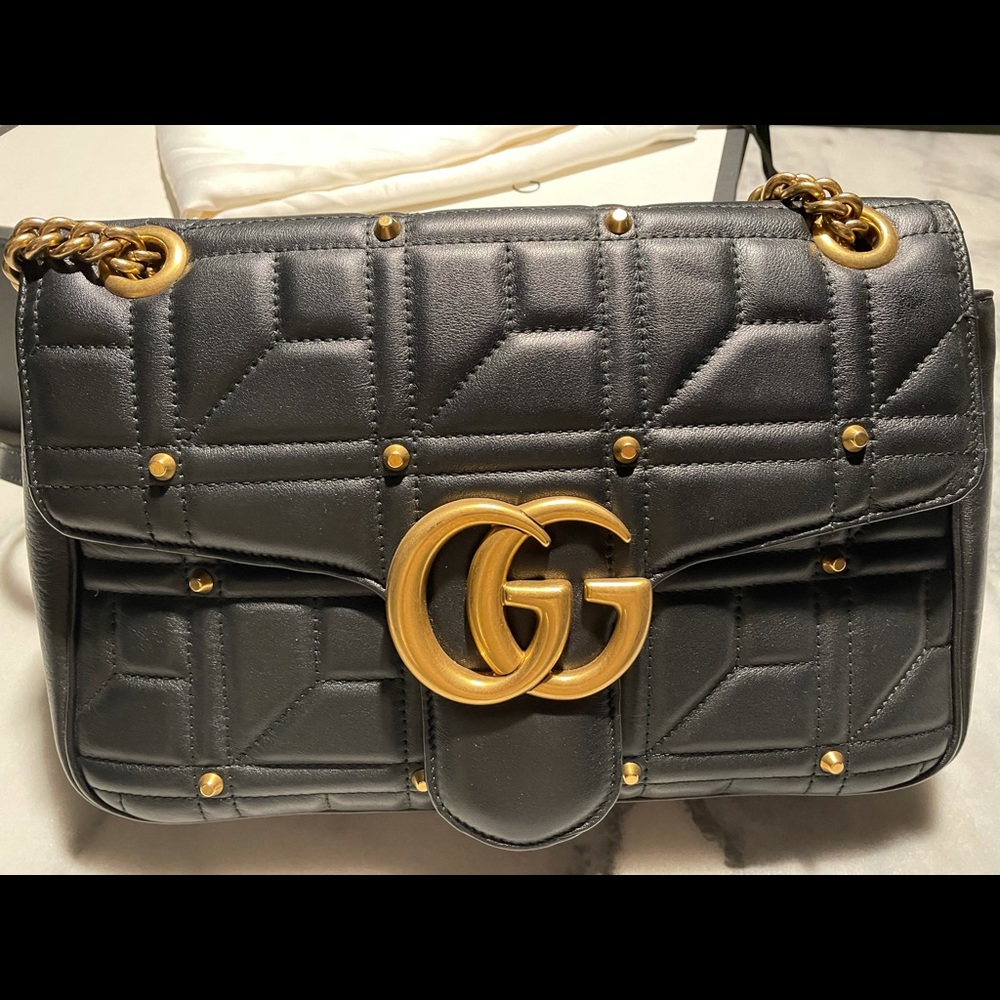 Gucci - Large studded marmont shoulder bag - Picture 2 of 6